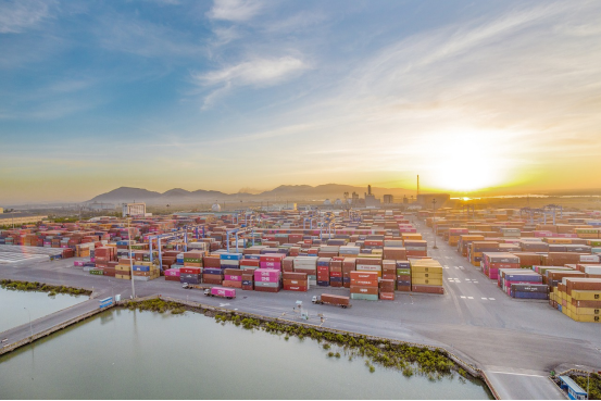 智能物流新篇章：：：集装箱海运专线怎样重塑内贸名堂