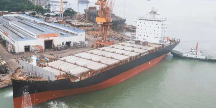 好新闻！！！厦船重工交付1800TEU集装箱船，，，扬子江船业再获集装箱船订单